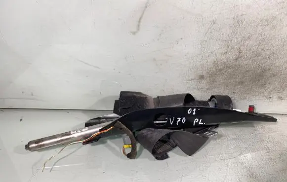 Volvo V70 Front seatbelt 6069365r0e