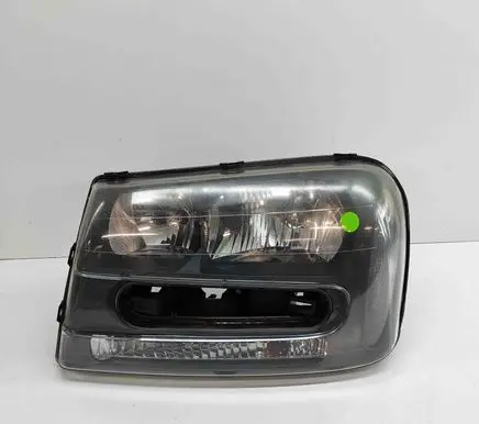 Chevrolet TrailBlazer Headlight/headlamp 15930643