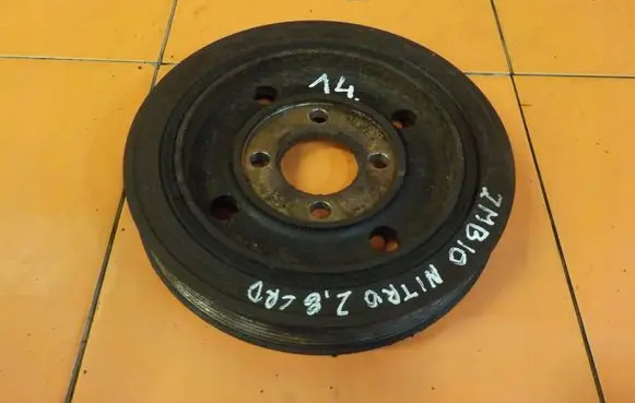 Dodge Nitro Timing belt tensioner pulley E123137A