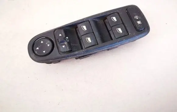 Citroen C4 Grand Picasso Front door window switch trim 96639382ZD 11659532650