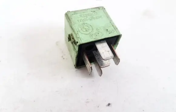 BMW 5 E39 Other relay 61368373700 61.36-8373700