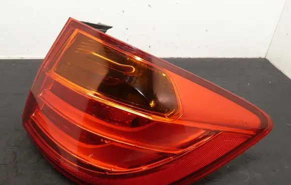 BMW 3 F30 F35 F31 Rear/tail lights 7372788