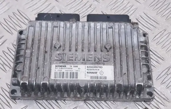 Renault Clio II Gearbox control unit/module S118037002D 8200305783