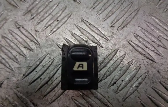 Citroen Berlingo Quarter vent window switch 