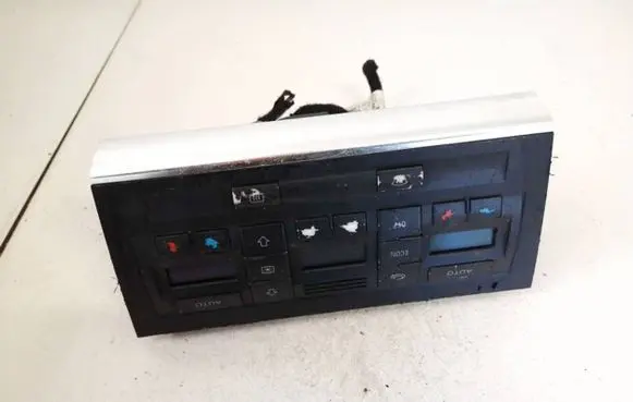 Audi A4 S4 B6 8E 8H Climate control unit 8e0820043aa