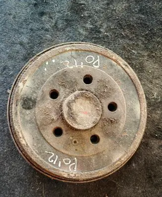 Volkswagen Polo V 6R Rear wheel hub