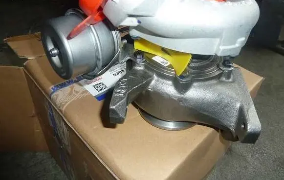 Mercedes-Benz Sprinter W906 Turbo 53039887004