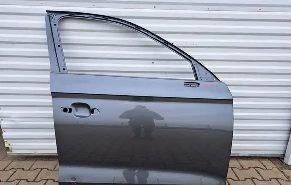 Audi Q5 SQ5 Front door 