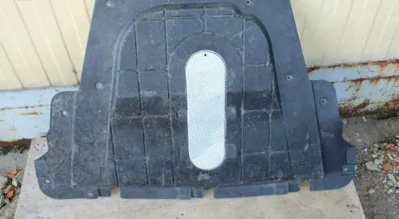 Alfa Romeo Giulietta Front underbody cover/under tray 50509474 C147
