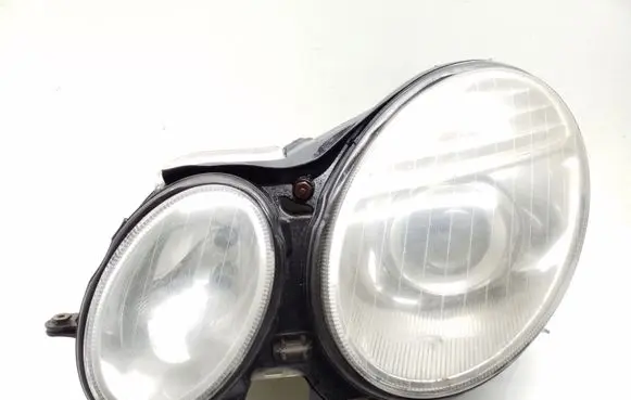 Mercedes-Benz E W211 Headlight/headlamp 084401126L