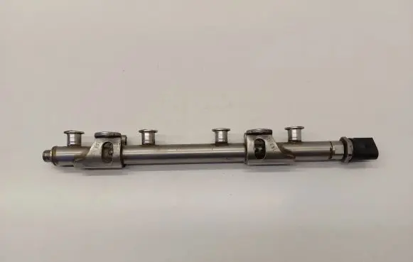 Fuel main line pipe