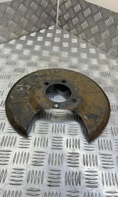 Volvo XC60 Rear brake disc plate dust cover 