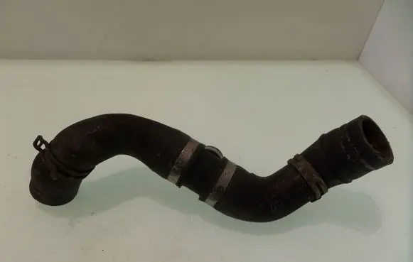 Opel Astra H Water drain line hose 9202781