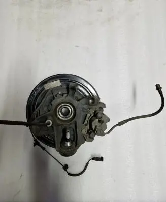 Dodge Durango Rear wheel hub