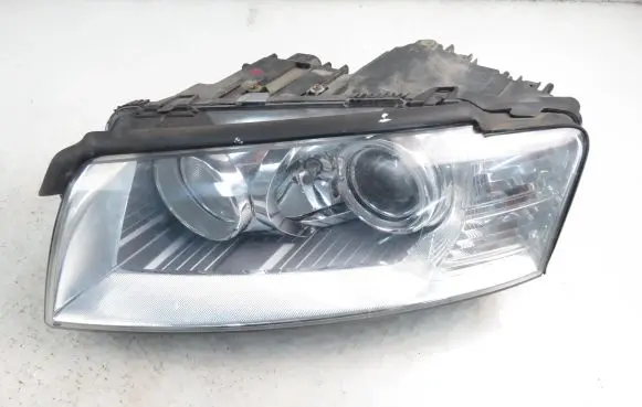 Audi A8 S8 D3 4E Headlight/headlamp