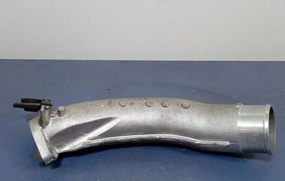 Nissan Qashqai Air intake hose/pipe