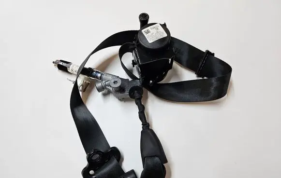 Ford Mustang VI Front seatbelt JR3BR699D64AE3Z JR3BR699D64
