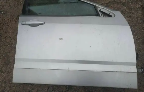 Cadillac SRX Front door PILKOS