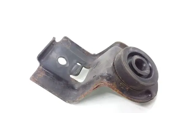 Subaru Forester SH Radiator mount bracket