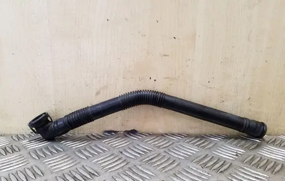 Breather/breather pipe/hose