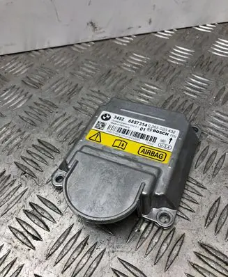 BMW 5 F10 F11 Airbag control unit/module 6857314