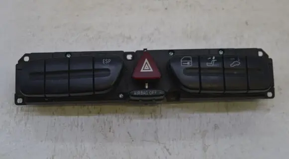 Mercedes-Benz C W203 Hazard light switch 2038204910