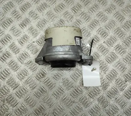 Mercedes-Benz GLC X253 C253 Engine mount bracket A2052407800