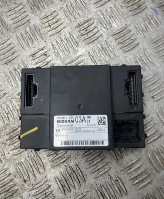 Nissan Navara Comfort/convenience module 284B24X03A 5WK49367 24A000103