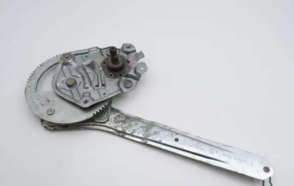 BMW 3 E36 Rear door manual window regulator 8119772 51348119772