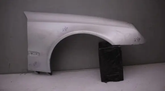 Mercedes-Benz E W211 Fender mounting bracket 584097584764