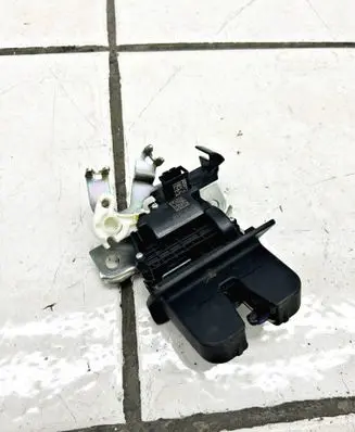 Audi A6 S6 C8 4K Tailgate/trunk/boot lock/catch/latch 4K0827503 031018130318