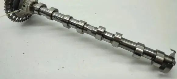 BMW 3 G20 G21 Camshaft 8629906