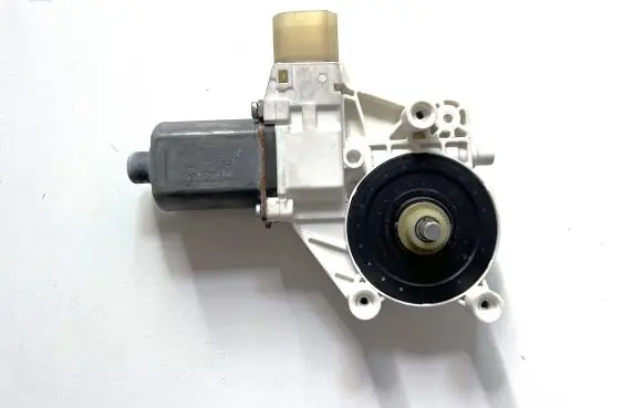 BMW 4 F32 F33 Rear door window regulator motor 985158102 70460310 0130822514