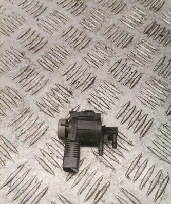 Audi A6 S6 C6 4F Turbo solenoid valve 1j0906283c
