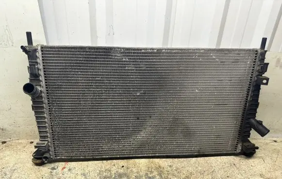 Mazda 3 I Coolant radiator