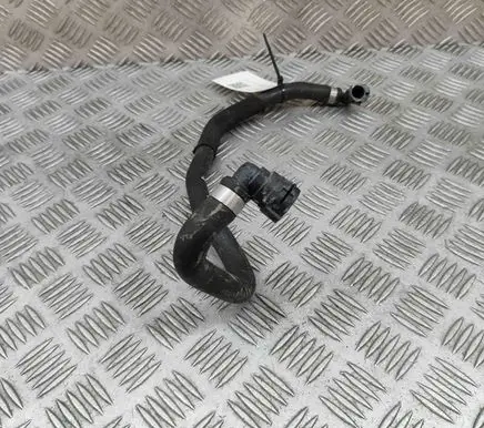 Volvo XC90 Engine coolant pipe/hose 32339786