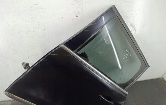 Peugeot 2008 I Rear door KTV
