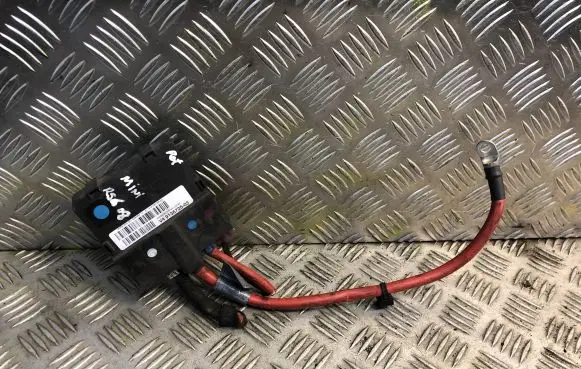 Mini One - Cooper Coupe R56 Fuse module 9136725