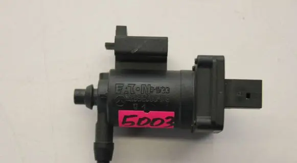 Mercedes-Benz C W203 Turbo solenoid valve A2038000178