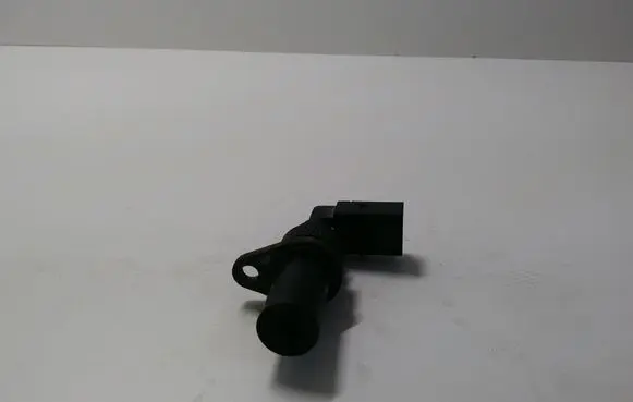 BMW 5 E39 Crankshaft position sensor 2247926