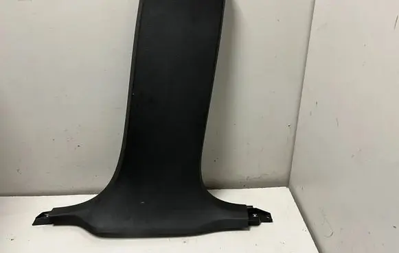BMW X6 G06 (B) pillar trim (bottom) 7949918