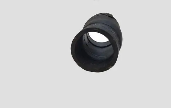 Ford Focus Intercooler hose/pipe C1B16F075AE