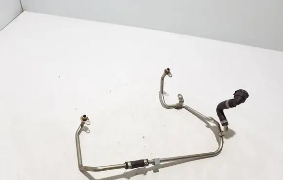 BMW X4M F98 Engine coolant pipe/hose 8091174
