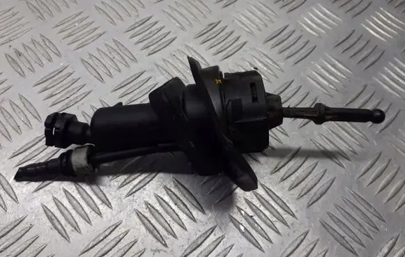 Ford Focus Clutch slave cylinder 3M51-7A543-AE