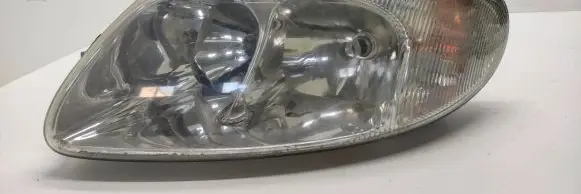 Chrysler Voyager Headlight/headlamp 04857711ab