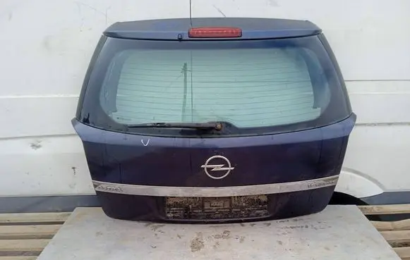 Opel Astra H Tailgate/trunk/boot lid 387
