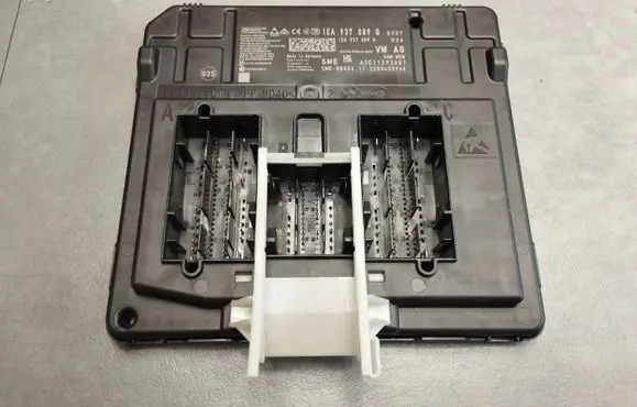 Audi Q4 Sportback e-tron Other control units/modules 1EA937089Q 1EA937089H A3C11293601