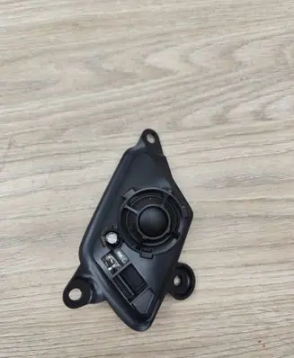Volvo S80 Front door high frequency speaker 8696015