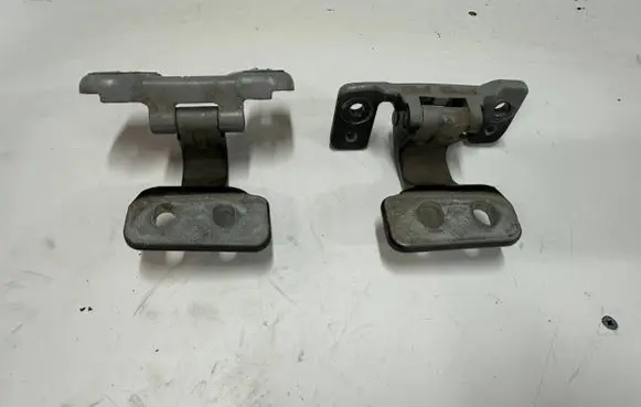 Mercedes-Benz C W204 Loading door hinge set 