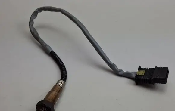 BMW 3 F30 F35 F31 Lambda probe sensor 0258010418 653191